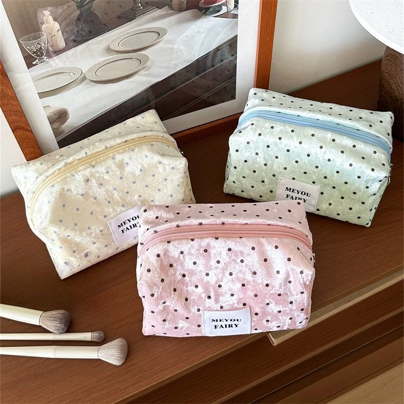 Pastel Color Velvet Polka Dot Makeup Pouch, Soft Fluffy Travel Cosmetic Storage Bag, Portable Zipper Skincare Organizer