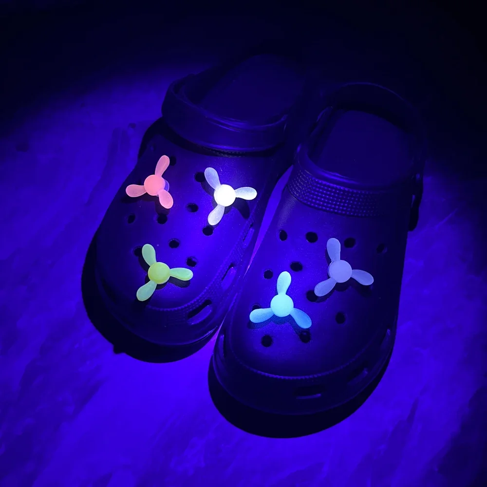 5pcs Windmill Luminous Shoe Charms For Clogs Garden Shoes Outdoor Hole Shoes Decoration, DIY Rotating Accessories