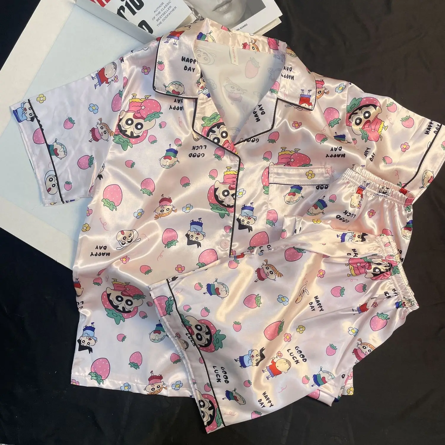 Summer lightweight strawberry crayon Taro cool feeling ice silk pajama set for home wear
