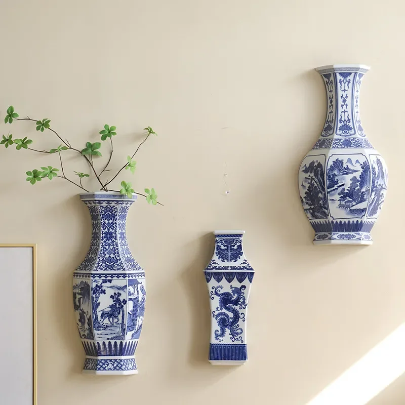 New Chinese Style Ceramic Wall Hanging Vase Blue and White Porcelain Creative Pendant Plate for Living Room Bedroom Flower