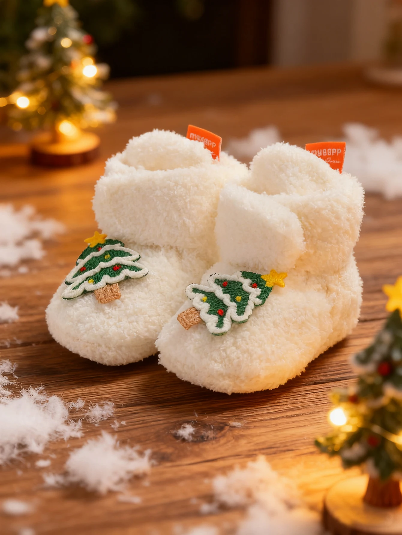 

Baby Girl Plush Winter Cute Christmas Tree Snow Boots Warm Beginner's Step Baby Shoes 0-18 Months Suitable