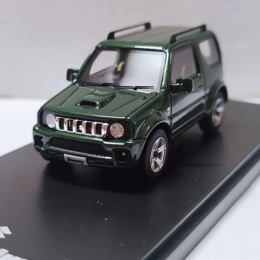 

Модель автомобиля Sunyoke MC 1:43 Suzuki Jimny 2017 из смолы