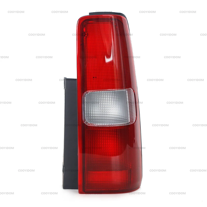 Car Rear Bumper Tail Light Tail Lamp Without Bulbs For SUZUKI Jimny 2006 2007 2008 2009 2010 2011 2012 2013 2014 2015 2016