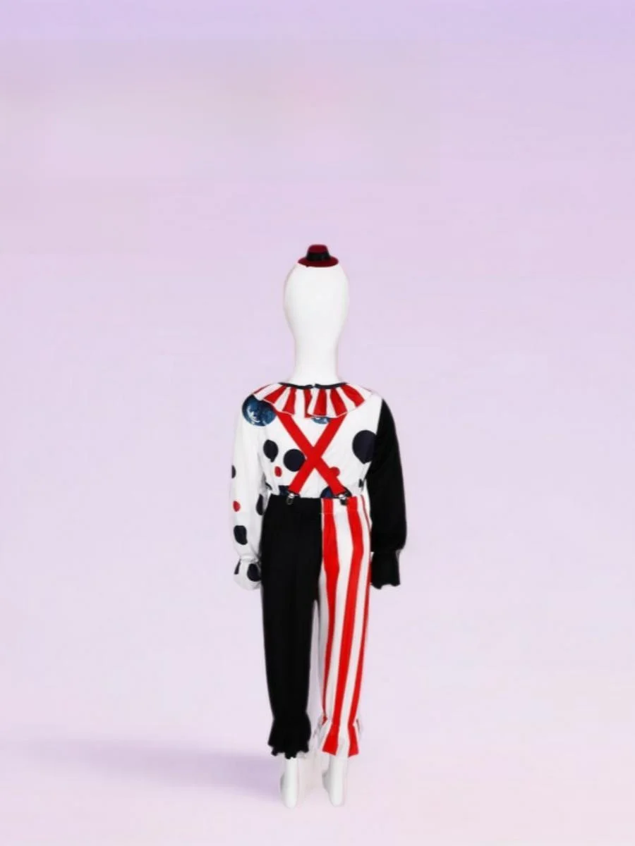 زي الهالوين الجديد المأساوي للمهرج، ملابس لعب لمرحلة الأداء، مادة البوليستر، تصميم ملون بالدم