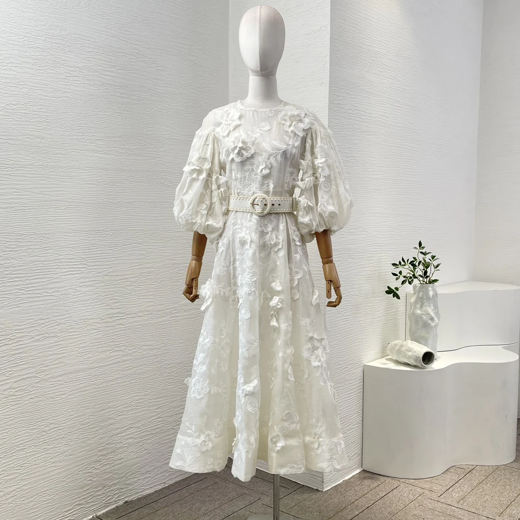 

2024 New Women White Half Sleeve Embroidery Midi Dress High Quality