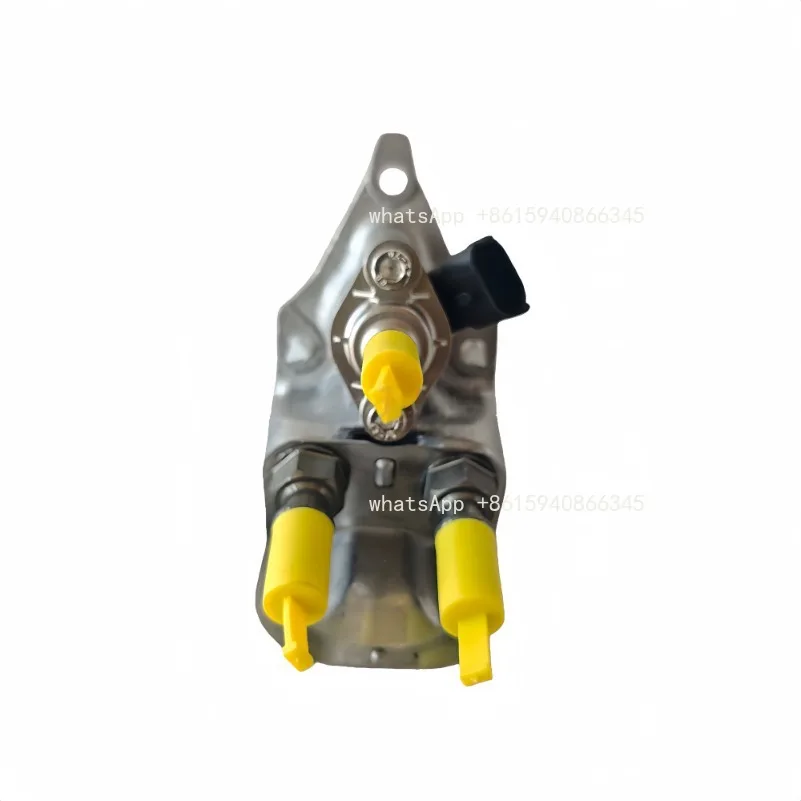 Urea nozzle, heavy truck post-processing urea injector