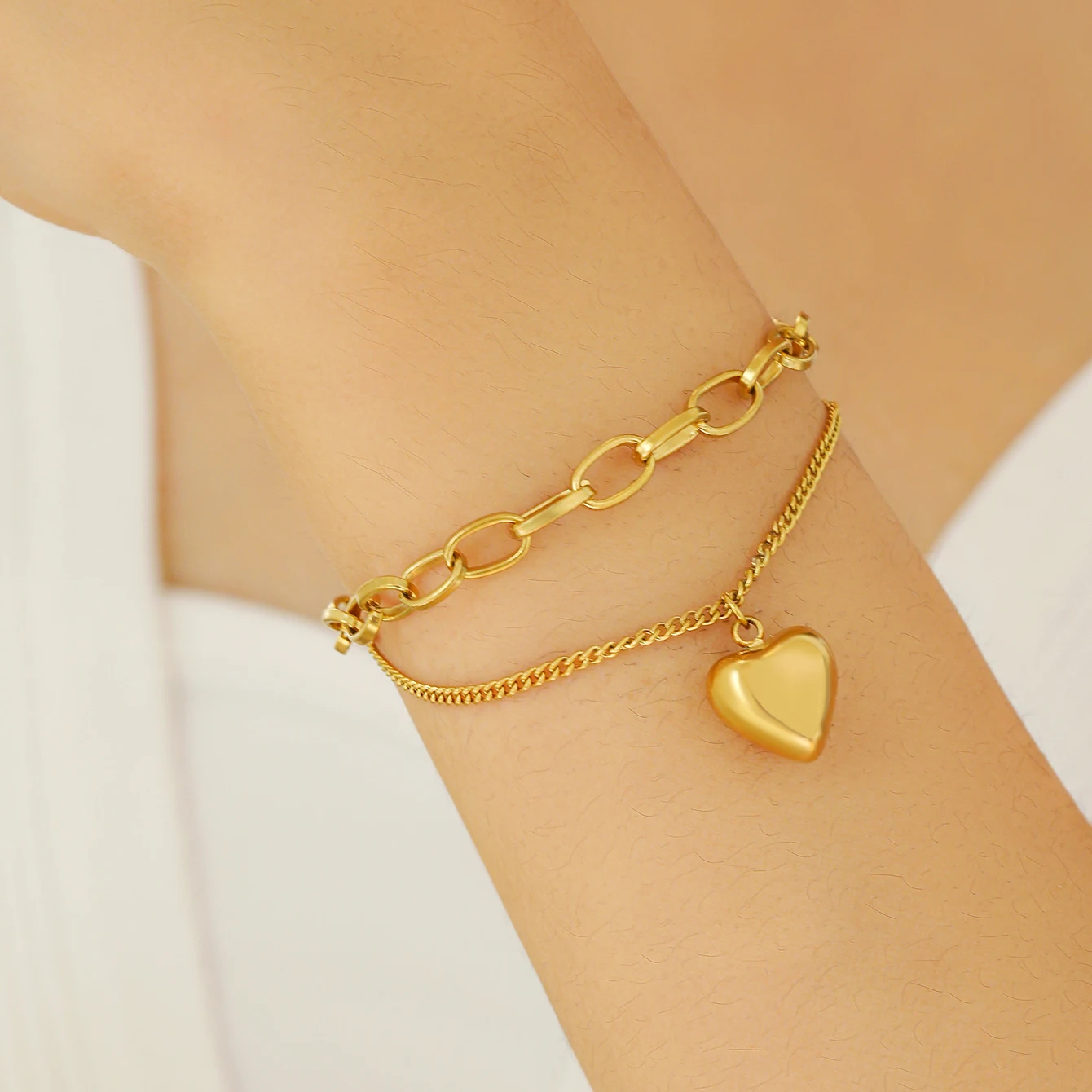 Stainless Steel Bracelets Vintage Elegant Heart Pendant Multilayer Chains Light Luxury Charms Bracelet For Women Jewelry Gifts image 5