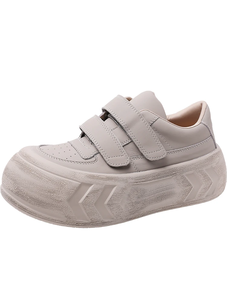 Scarpe sportive Casual da donna nuove scarpe sportive personalizzate con suola spessa per la stagione primaverile e autunnale 2023