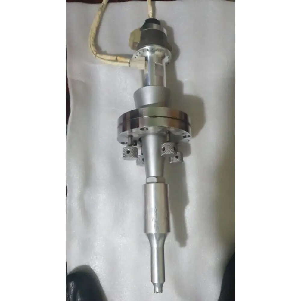 15K 3000W High Power Ultrasonic Welding Transducer with customize horn head