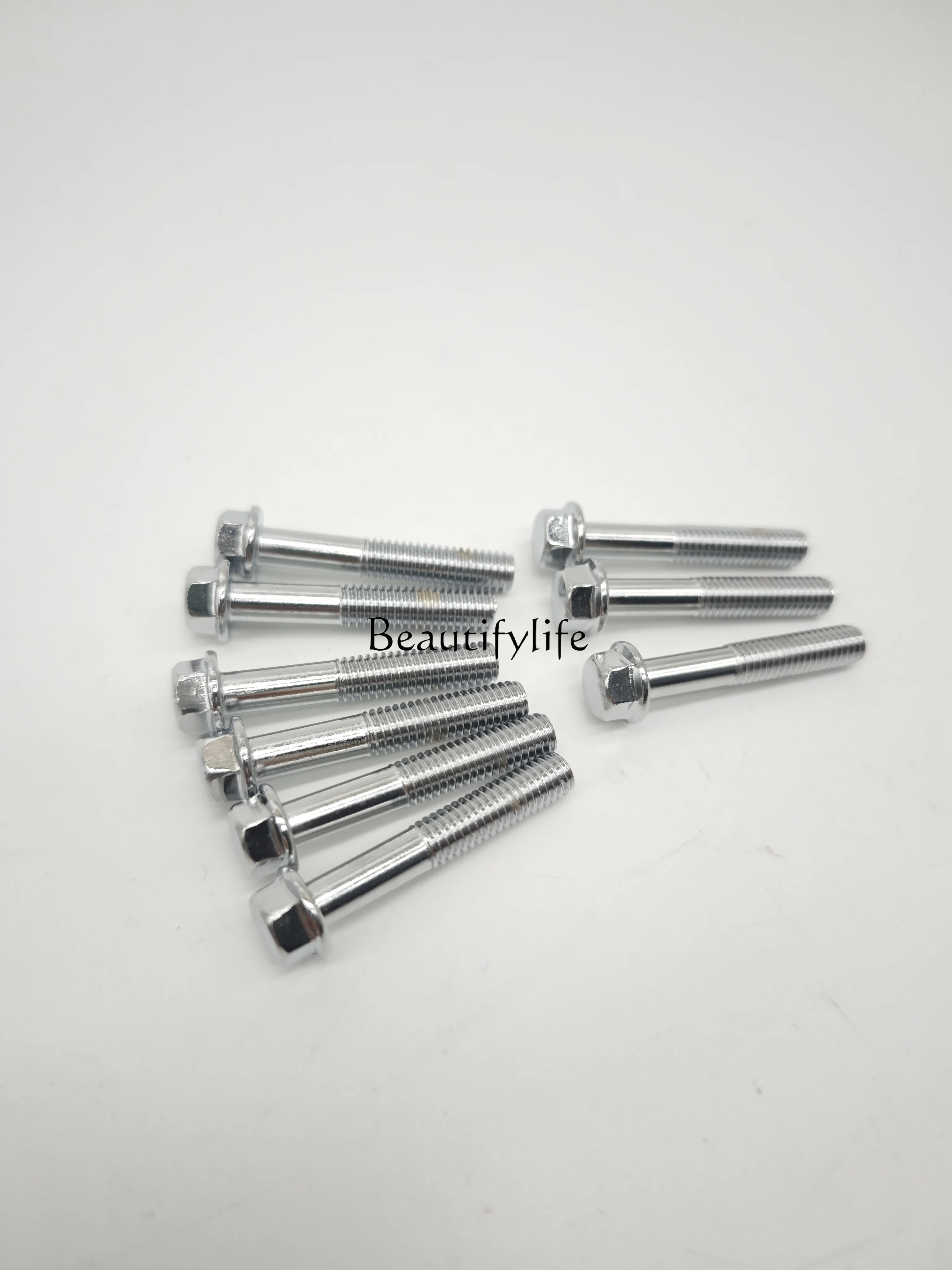 *Belt cover screw DIOU + NS125D WH100T large side cover screw