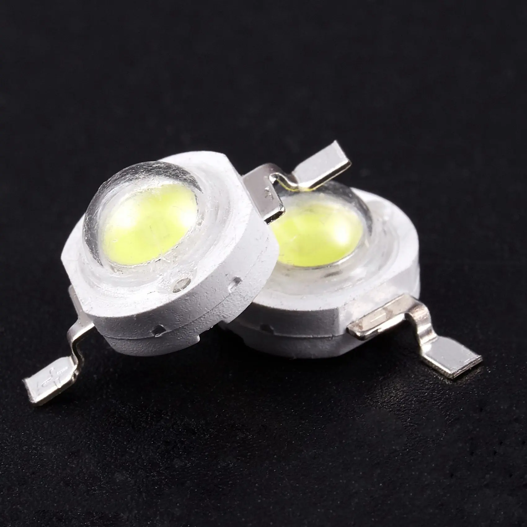 LICE-40 個ハイパワー 2 ピン 3W 白色 LED ビーズエミッター 170-190Lm 6000K
