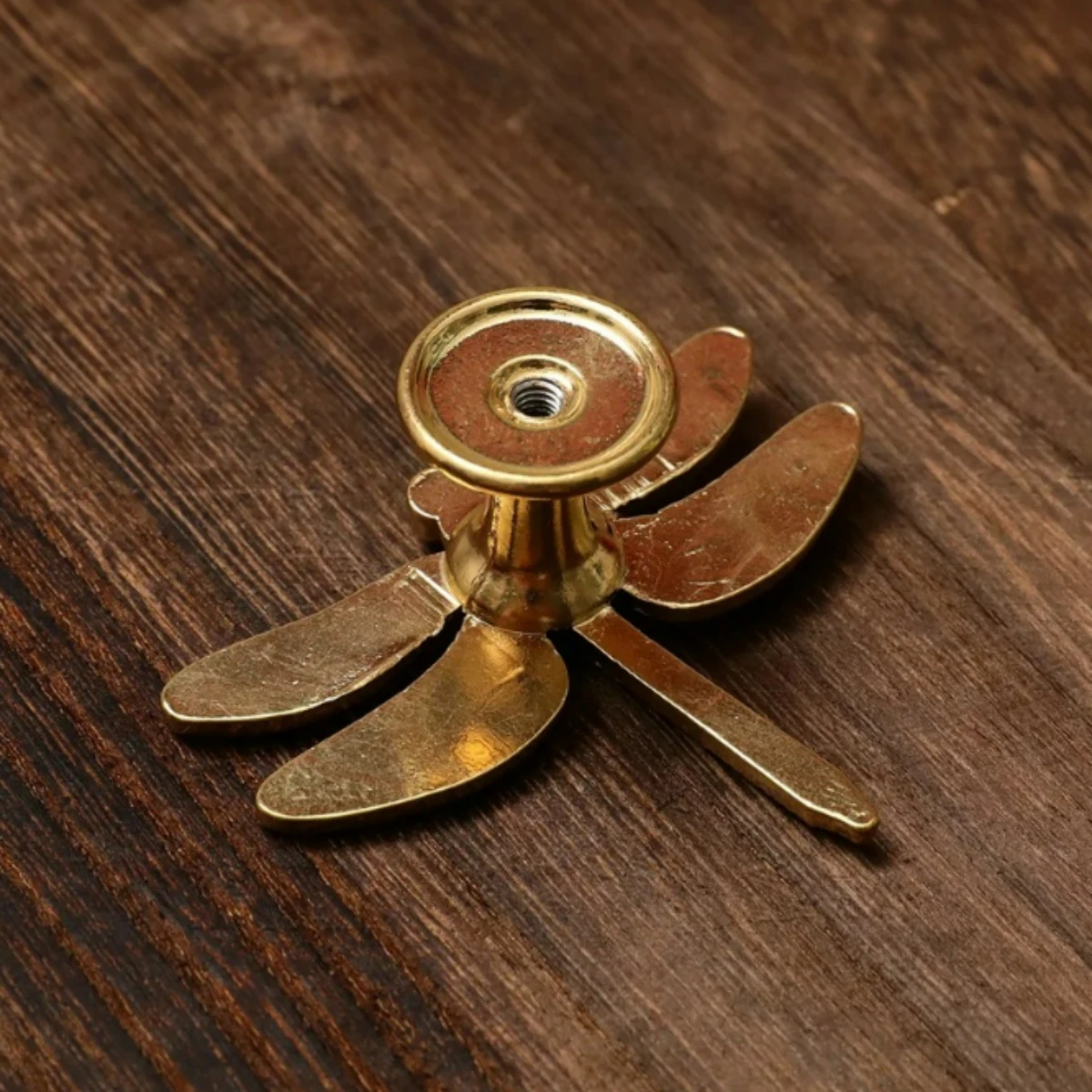 Copper Color Drawer Knobs Dragonfly-shaped Dresser Knobs Furniture Handles Insect Cabinet Pull Handles for Cabinets and Drawers
