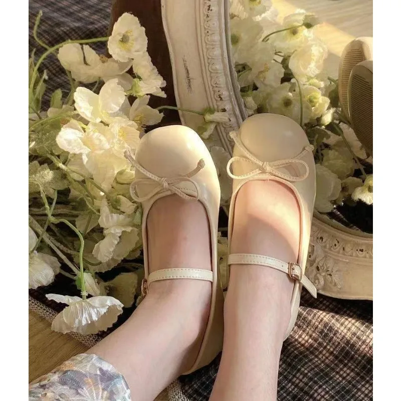 Cute Women Ballet Shoes Lolita Round Toe Bowtie Mary Jane Shoes College Ladies High Heels Elegant Pumps Wedding Shoes