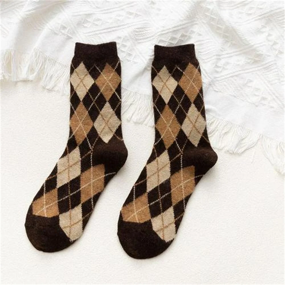 Winter Warm Middle Tube Sock 2023 New Fashion Rhombus Harajuku Student Floor Sleeping Socks Autumn Winter Thermal Socks