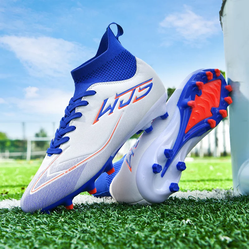 

New Men Soccer Shoes Training Sneakers Long Spikes Cleats Match Futsal Breathable Drop Shipping Football Boots Ultralight Indoor