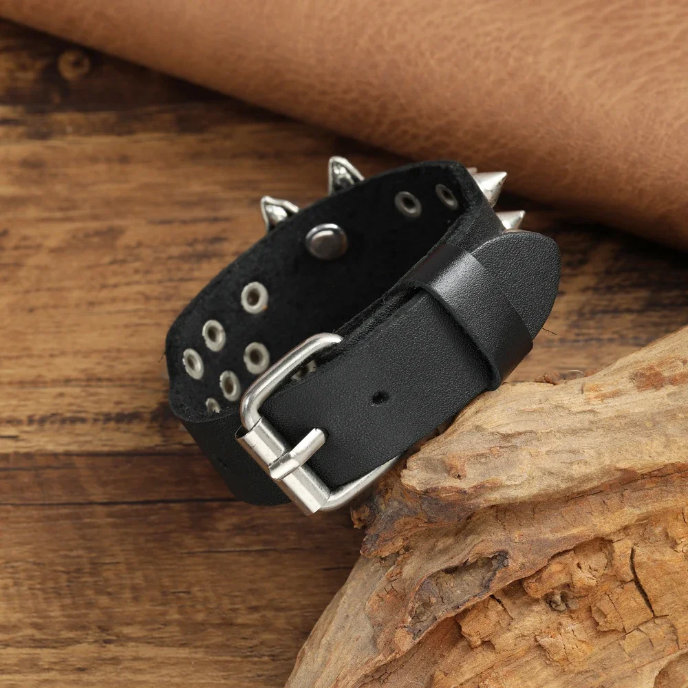 2025 Personalized Jewelry Handmade Weave Genuine Leather Wolf Head Bracelet Men Vintage Cuff Wide Leather Rivet Bracelet Pulsera