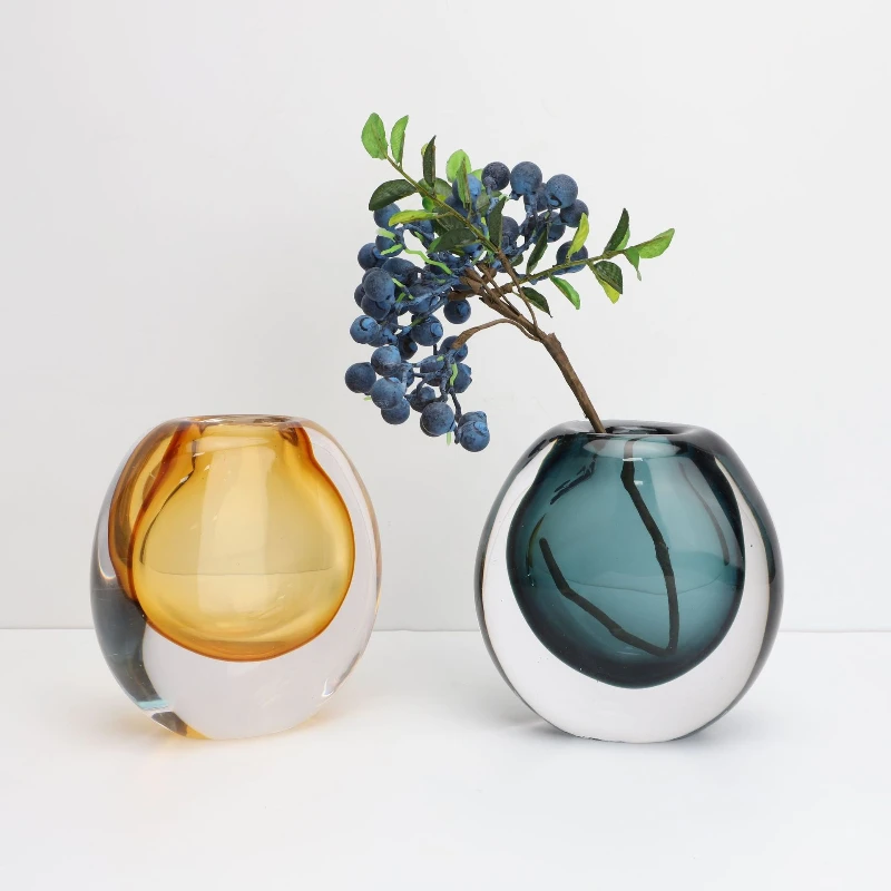 simple-and-modern-creative-glazed-small-vase-ornament-light-luxury-home-decoration