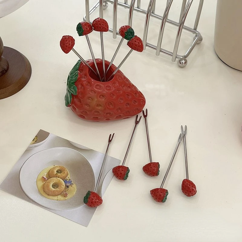 Strawberry Stainless Steel Fruit Fork Children's Cute Fruit Sign Home Living Room Cake Snacks Delicate Fork