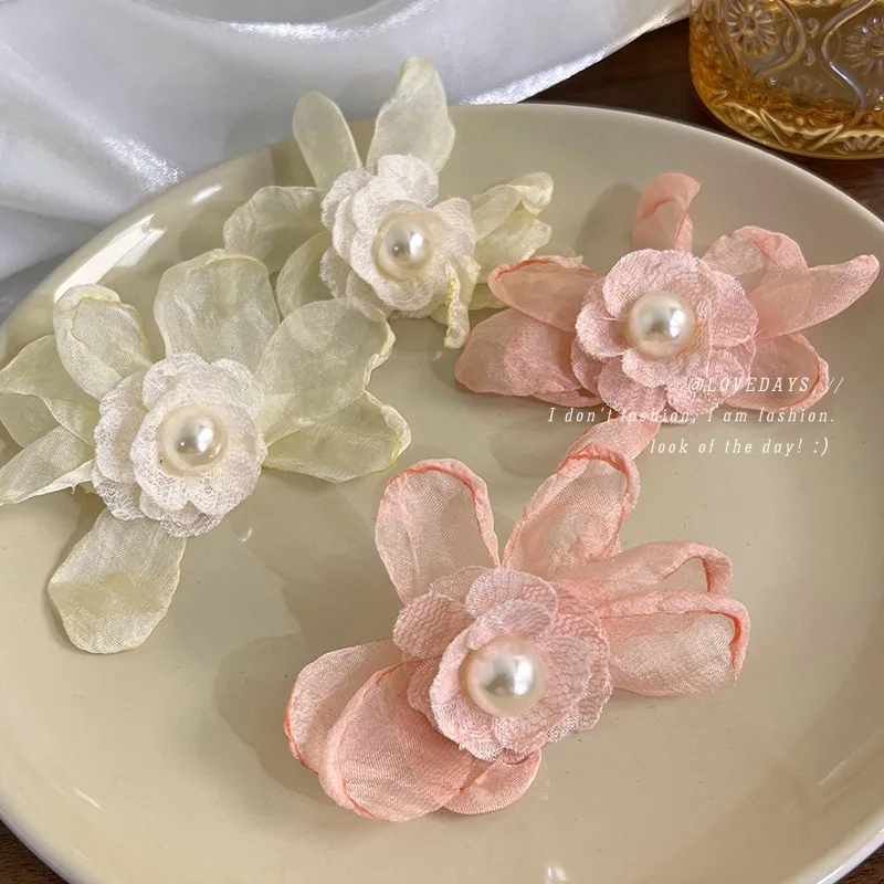 Fairy romantic French chiffon flower pearl stud earrings fashion sense niche Hong Kong style retro temperament earrings women