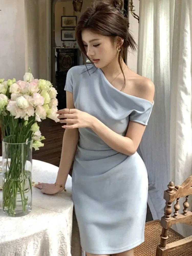 Elegante eenvoudige slanke taille avondfeest galajurk dames zomermode effen schuine kraag geplooide afstuderen korte jurk kleding