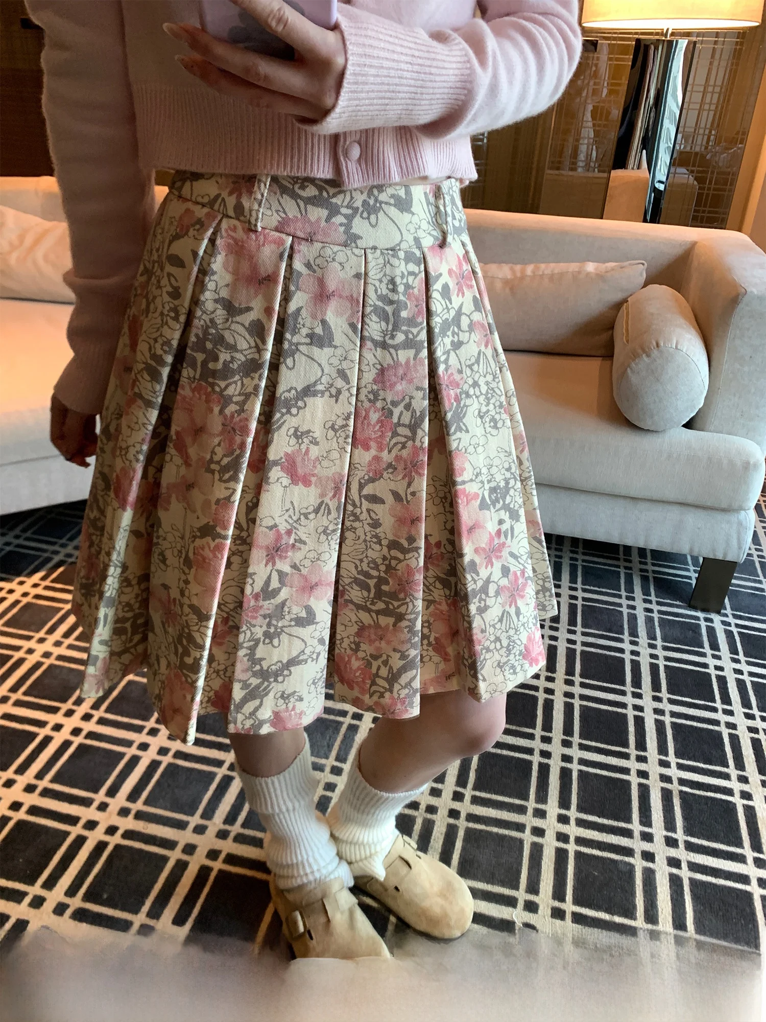 

Retro Floral Print Half-length Pleated Skirt Women's High-waist Slimming A-line Skirt Spring 2026 New Oil Painting Style