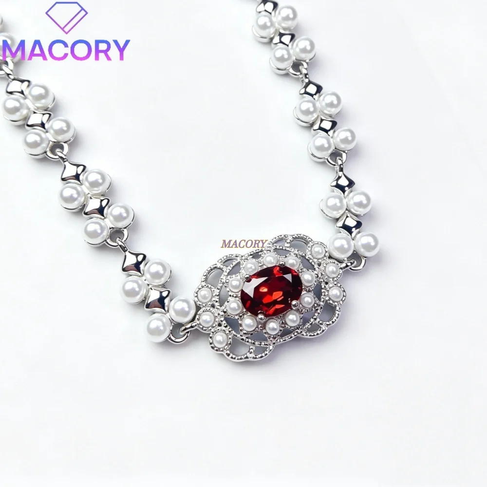 New Garnet Women's Bracelet 925 Sterling Silver Vintage Elegant Oil Painting Style High-End Choice for Parties and Ceremonies