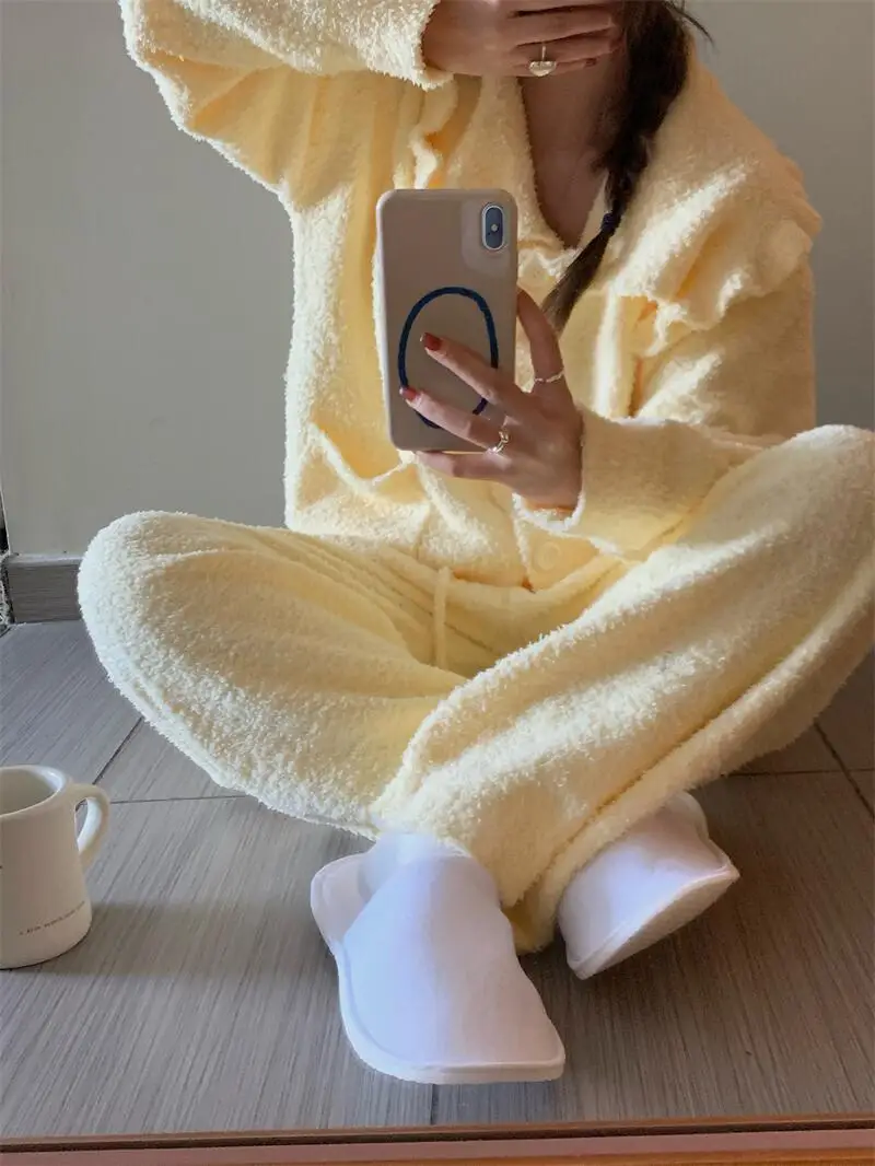 暖かいフリースパジャマセット-レディース-長袖-快適-ホームウェア-ソフト-刺繍入りタオル-厚手-冬用-寝間着