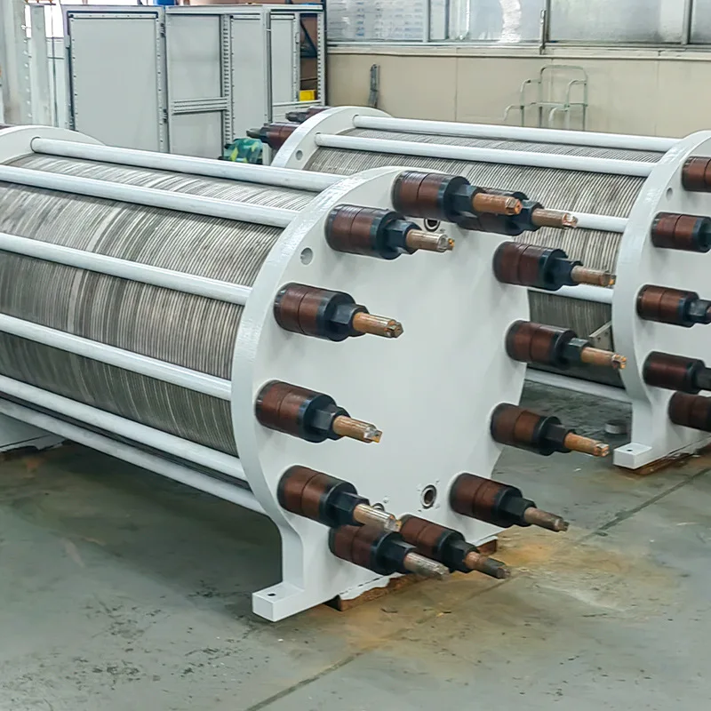 Electrolytic water electrolyzer, hydrogen production equipment, hydrogen and oxygen machine