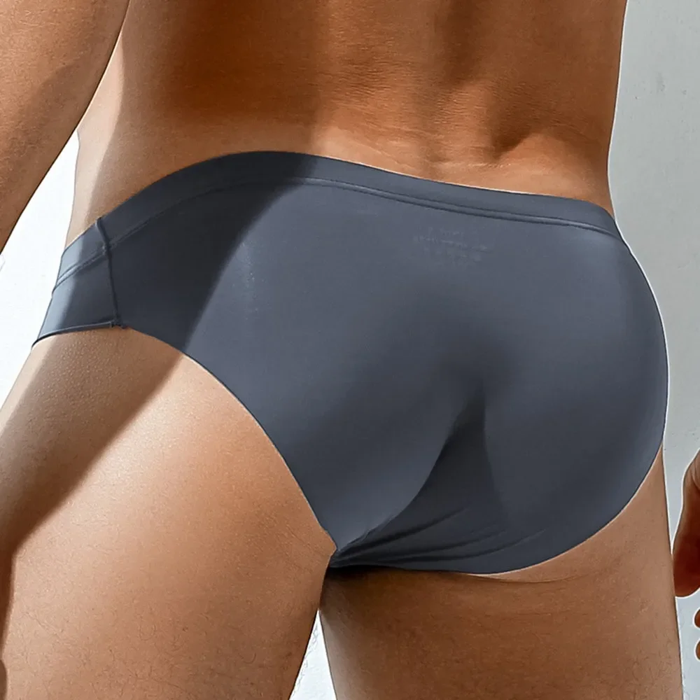 Men Sexy Ice Silk Underpants Seamless Briefs Pouch Thong Panties Underwear Solid Color Youth Men Seamless Breathable 2021