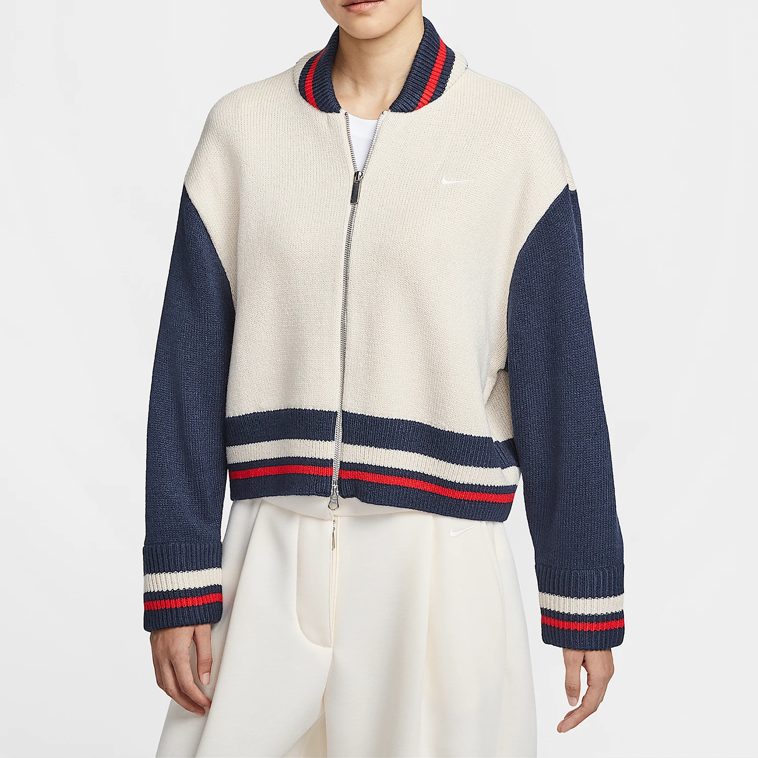 

Оригинальный женский кардиган Nike Sportswear в стиле ретро, свободного кроя, из трикотажа HV2495-104