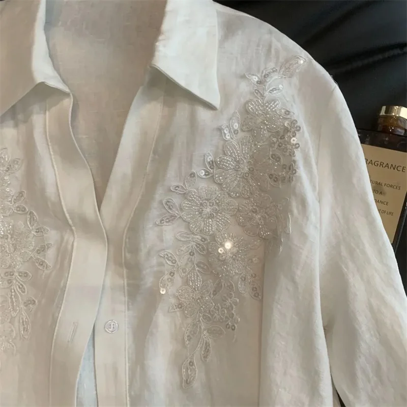 

Весенне-летняя белая повседневная рубашка 2026: Новая женская блузка с отложным воротником, однобортная, с пайетками и вышивкой, модный топ