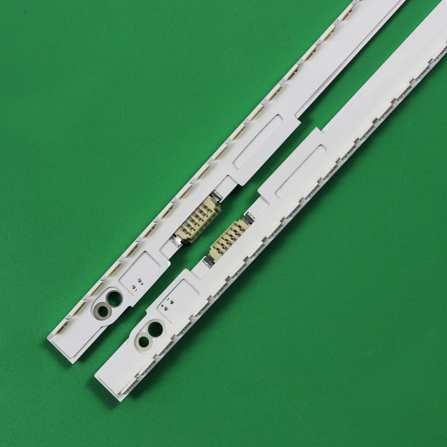 LED Backlight strip for 2012SVS55 7032NNB UN55ES6350 UN55ES6900 UA55ES6100J UA55ES7000J UA55ES8000J 3D LTJ550HW08