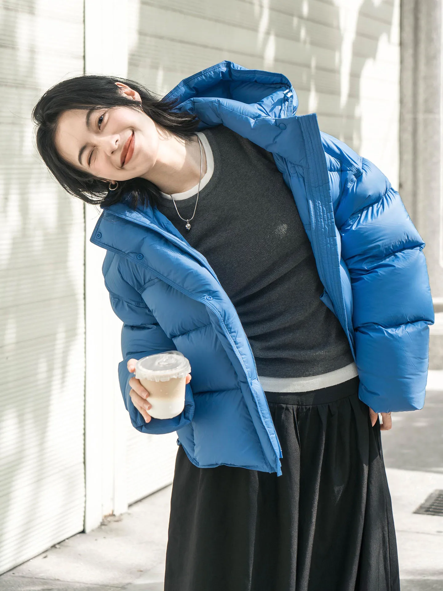 

Женская пуховая куртка с капюшоном синего цвета, теплая зимняя верхняя одежда, кактус размер, хлеб, высокая талия, стандартная посадка