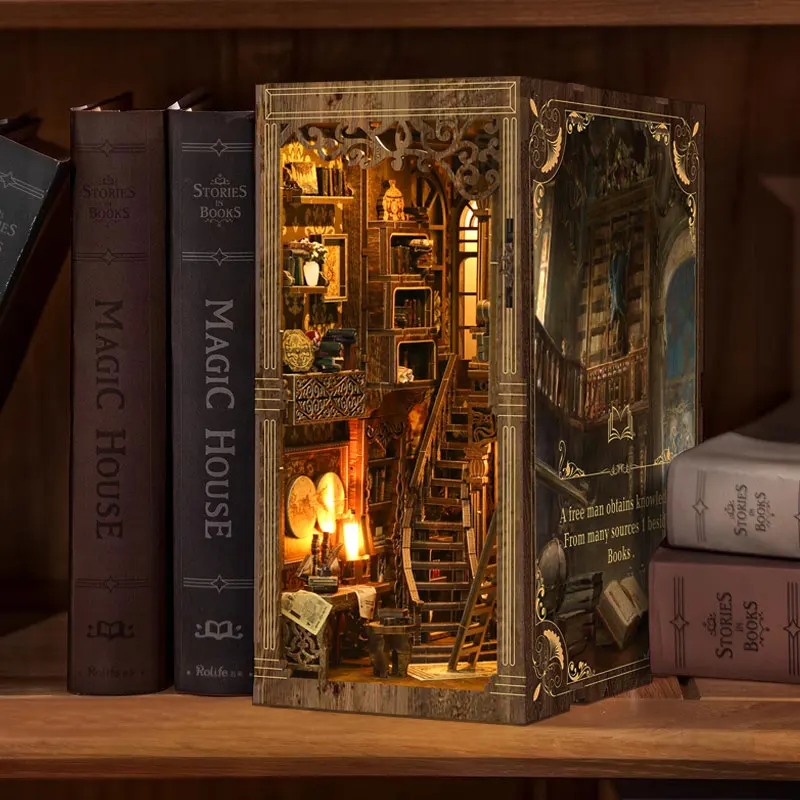 Zestaw Book Nook Domek dla lalek DIY Drewniane puzzle Półka na książki Wkładka Dekoracja Domek dla lalek Model Bookend Budynek Dekoracja domu Prezenty świąteczne