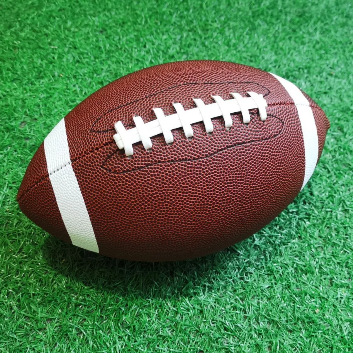 No. 9 Machine-Stitched PU/PVC Standard American Footballs for Competition and Training