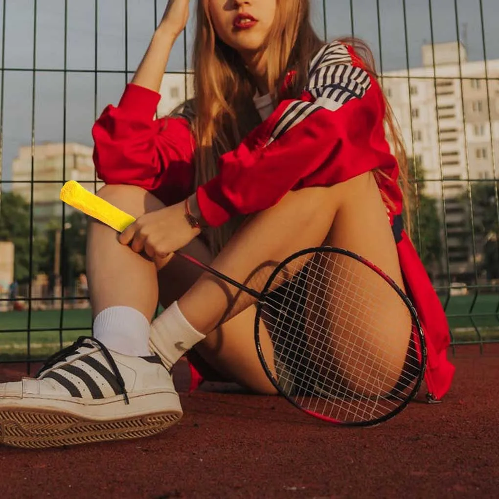 

8 Pieces Badminton Rackets Overgrip Non-slip Sweatband Handled Grips Sweat-absorbent Wraps Strap Towels Accessories