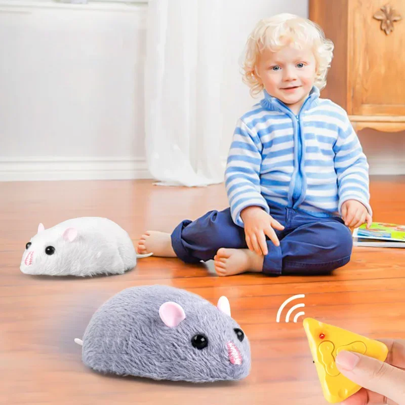 لعبة الفئران الكهربائية الصغيرة RC - جهاز التحكم عن بعد بالأشعة تحت الحمراء محاكاة الفئران مخيف المزحة نكتة خدعة لعبة للقطط والكلاب والأطفال كلعبة الحيوانات الأليفة الإلكترونية