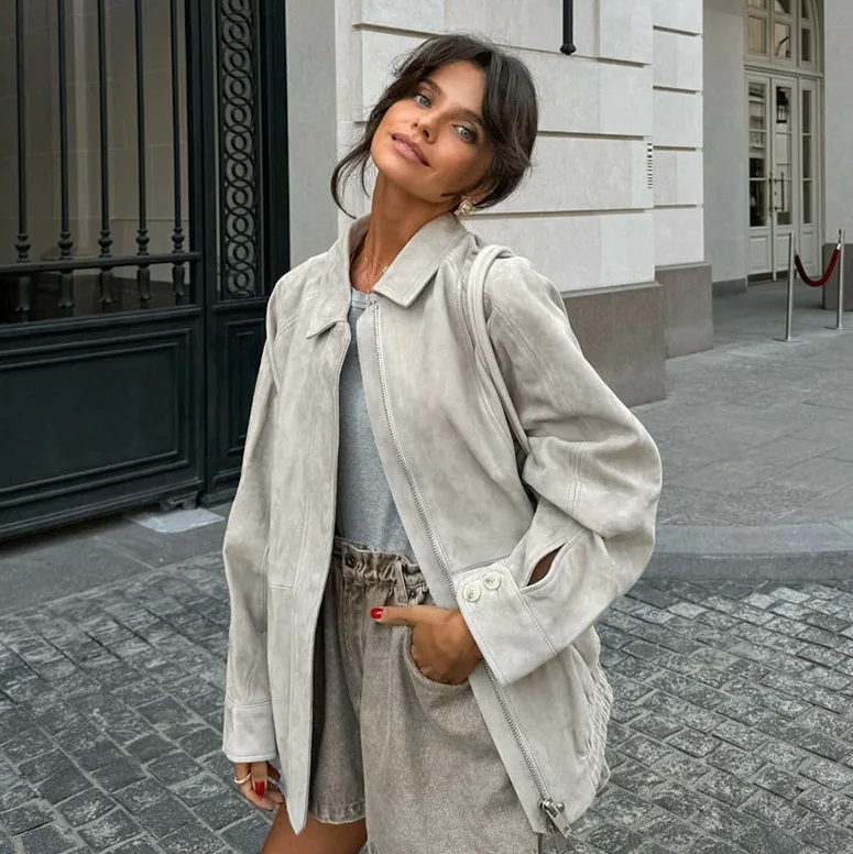 

European And American Autumn Leather Jacket For Women, Unique Design, Gray , Light Luxury, Loose Fit, Slimming, Mid-Length