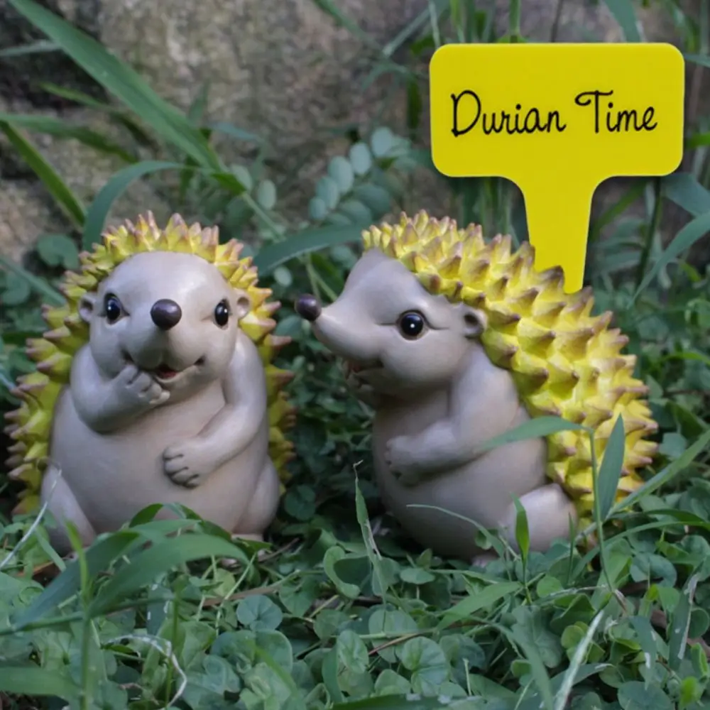 Cute Durian Hedgehog Figurine Mini Funny Simulation Hedgehog Durian Ornaments Resin Craft with Tag Hedgehog Statue