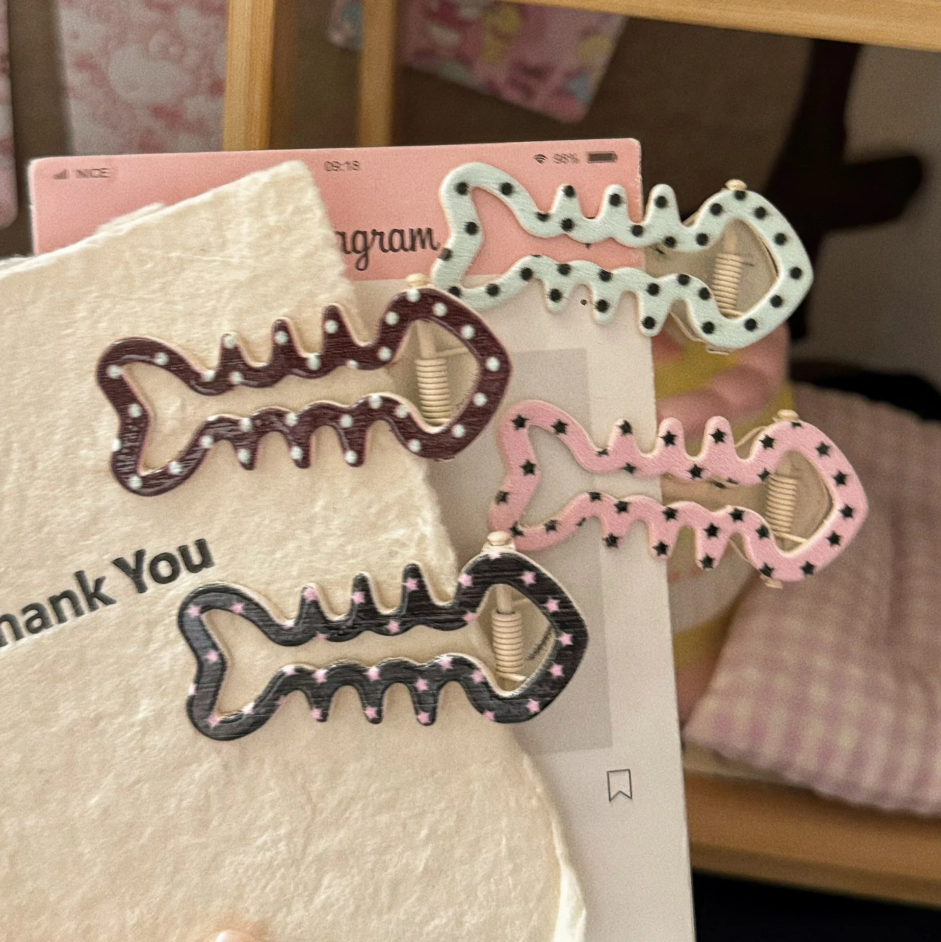 4Pcs Cute Polka Dot Hollow Bow Hair Clips Y2K Sweet Letter Bow Barrettes Women Daily Fringe Fix Decor Hair Pins Kit