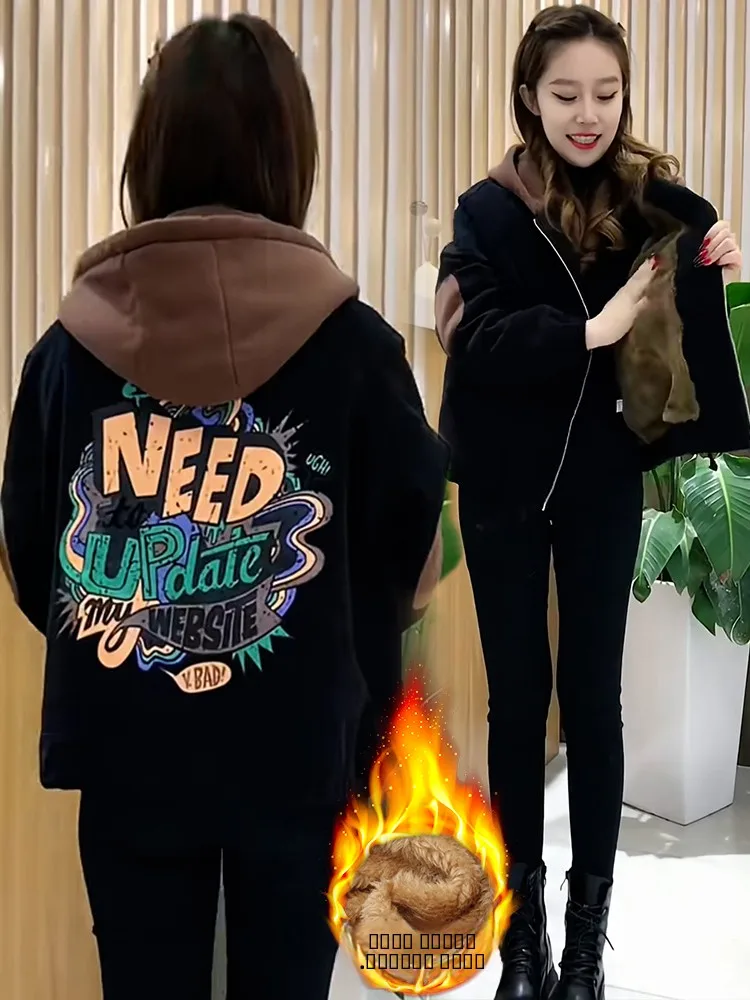 

Утепленная флисовая повседневная куртка-бомбер для женщин, зимняя одежда 2026 года, новая модная модель для мам среднего возраста, с капюшоном, хлопок...