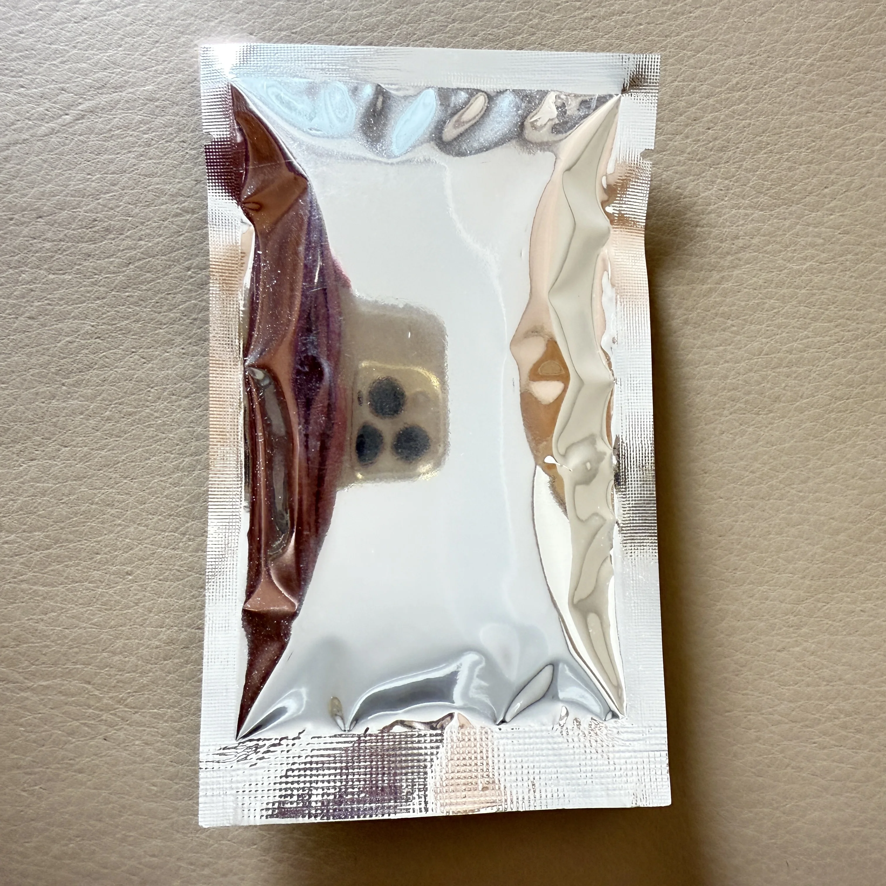 

Wonderful Detox Patch Gold and Black Combination Hoja Adhesive Parche Detox Maravilloso for Personal Care Men