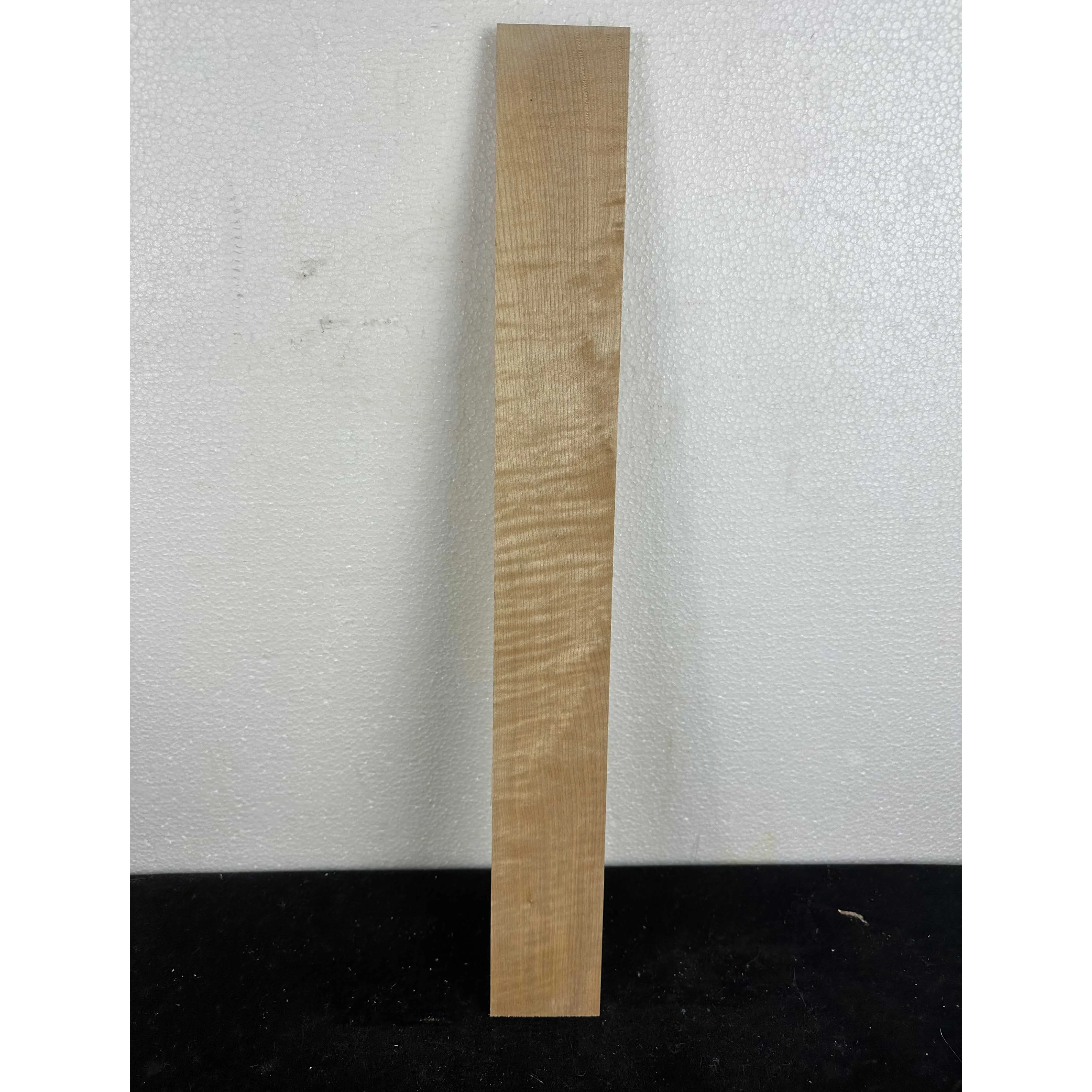 Maple Surface Electric Guitar Neck Accessory1 High-Quality Each piece of wood with a different pattern If you mind, please be us