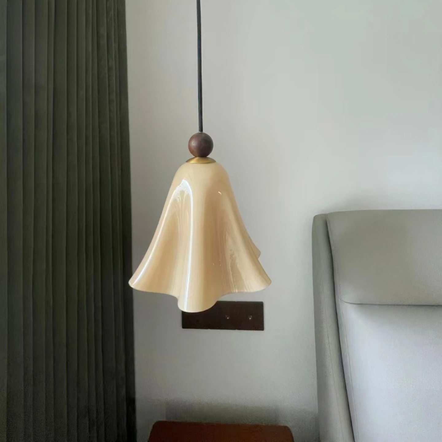 Cream Vintage Pendant Light, American Retro Skirt Glass Design, Decor Lamp for Dining Room & Bedroom
