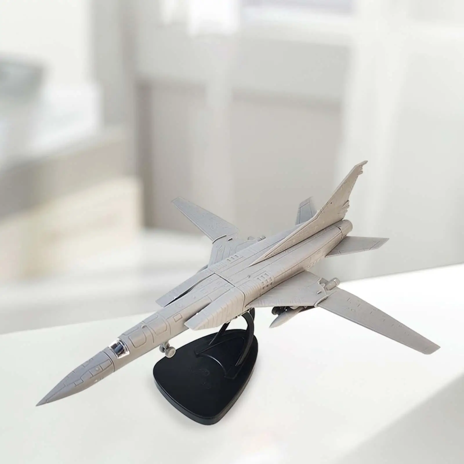 

Моделирование миниатюрных игрушек 1/144 модель самолета-бомбардировщика модель самолета ретро модель самолета для коллекционеров библиотеки подростков