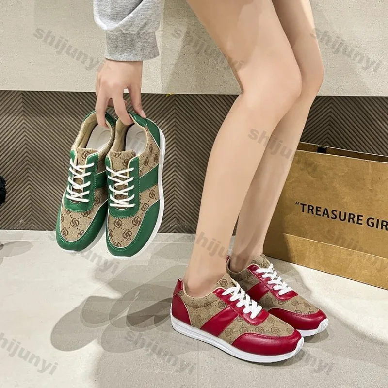 

Женские кроссовки большого размера 2024, дышащие, нескользящие, удобные кроссовки, модные легкие винтажные повседневные кроссовки с перекрестной завязкой на плоской подошве