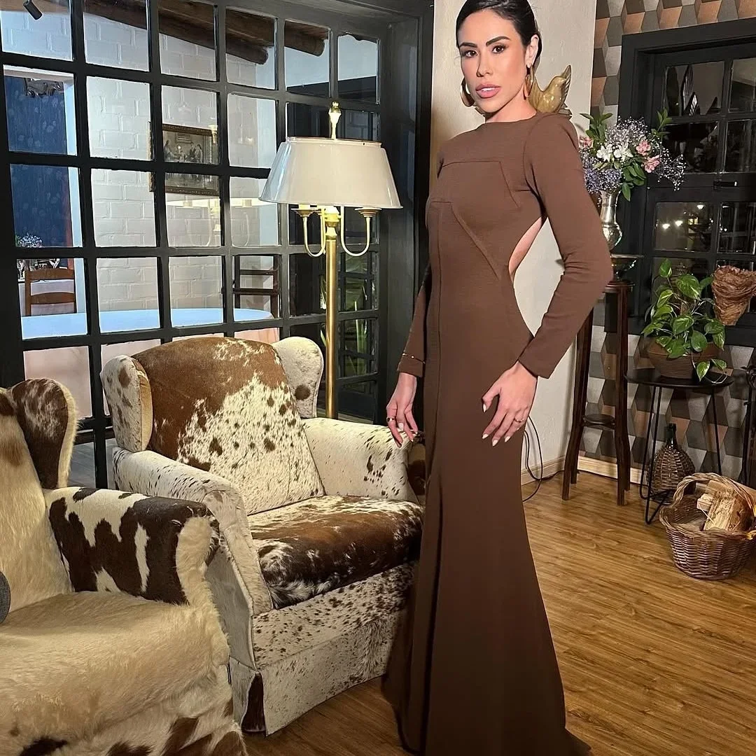 فساتين لحضور الحفلات الموسيقية بحورية البحر بأربعة اتجاهات قابلة للتمدد وأكمام طويلة بطول الأرض فيستدوس دي فيستا 2025