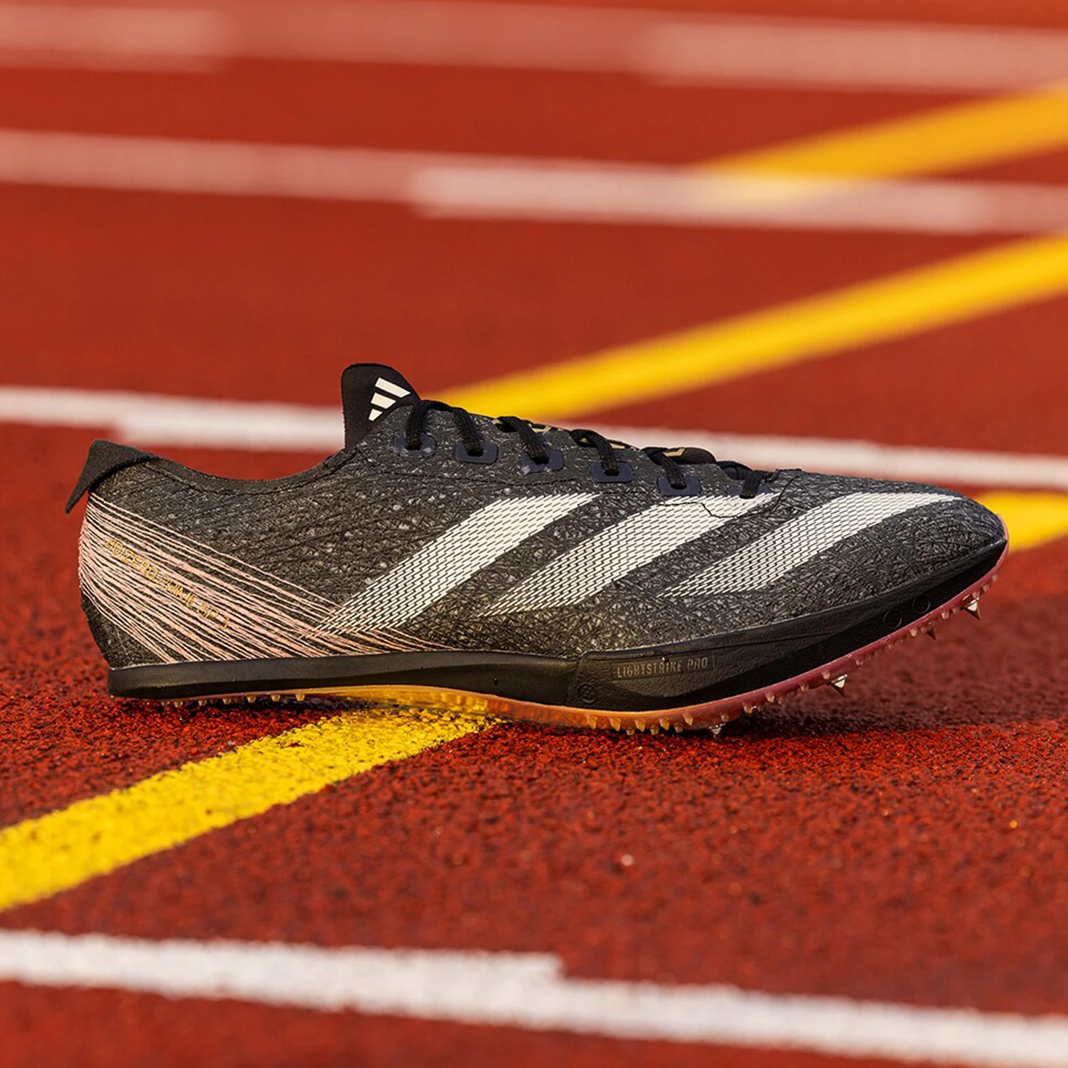 

adidas Genuine 2024 New Unisex Track Running Shoes IG4330