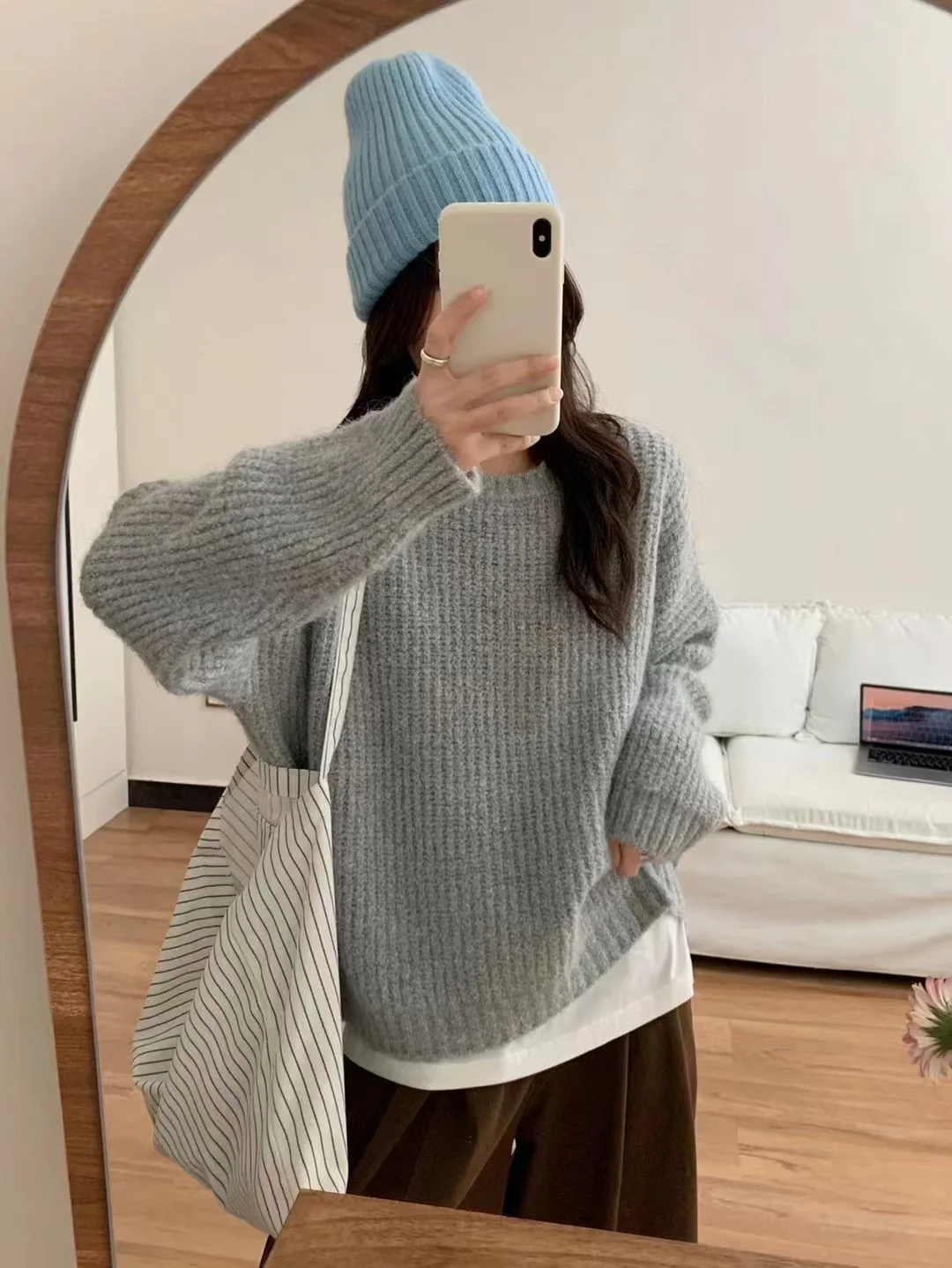 

Корейский мягкий свитер Sle Lazy Thiened, женский осенне-зимний модный свободный круглый вязаный топ, теплый термодлинный све