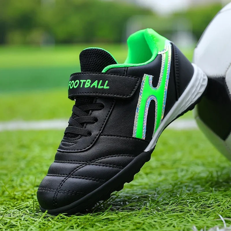 Footwear High-quality Child's Turf Football Shoes Kids Soccer Boots Anti-Slip Training Cleats Futsal Sneaker Football Sports